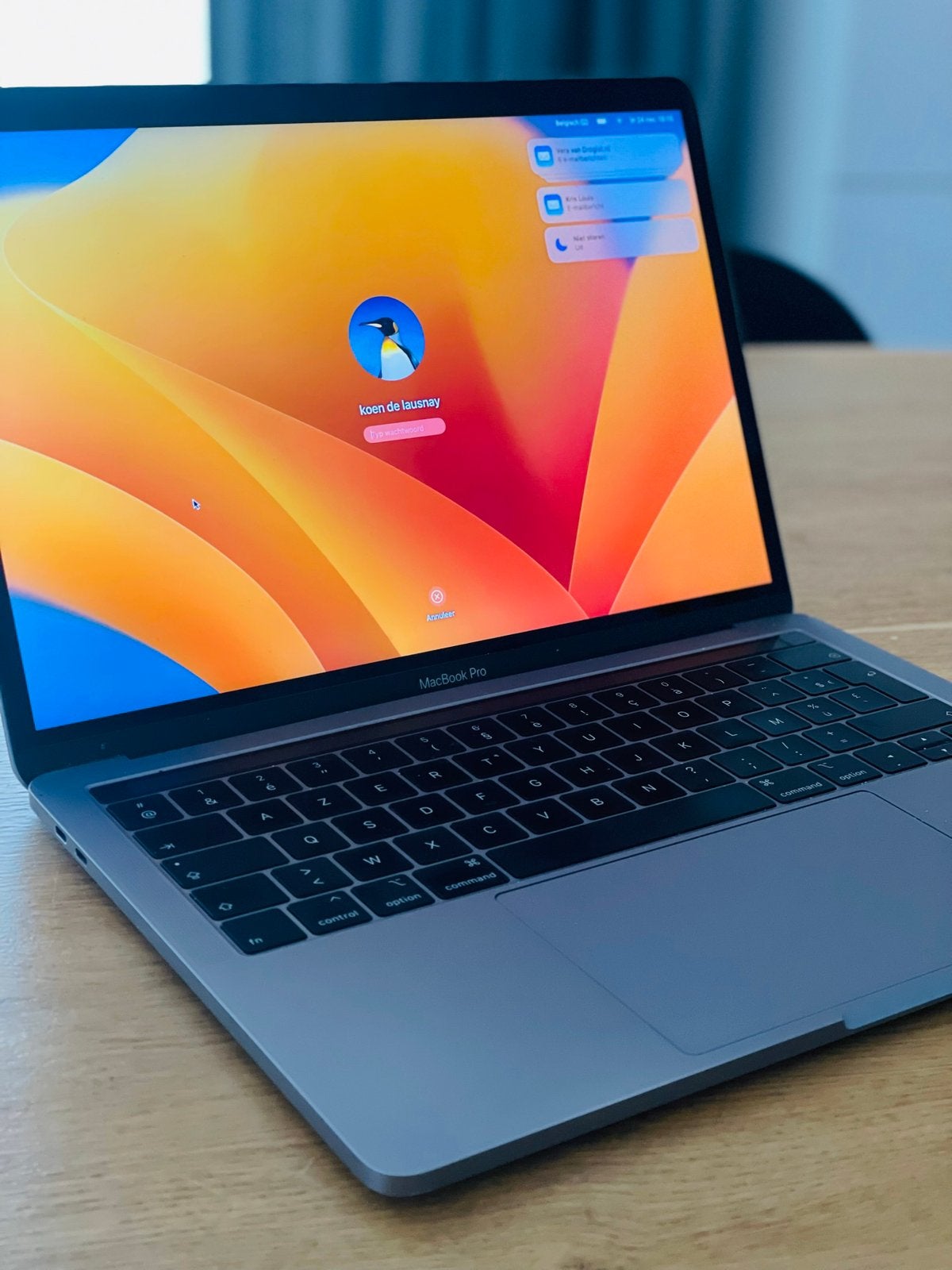 Macbook Air/Pro, Verzenden, Zo goed als nieuw, MacBook