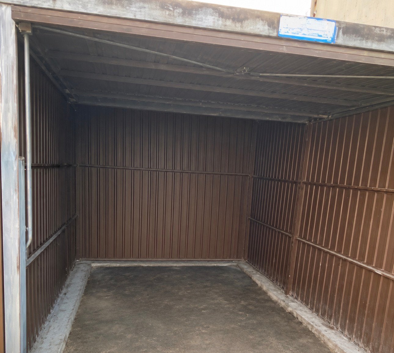 Garage te huur Maasmechelen nabij Europaplein €85 per maand, Maasmechelen