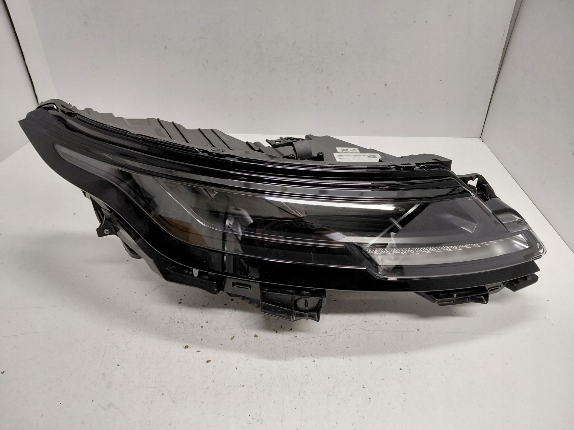 Range Rover Evoque II Koplamp Rechts R8D2-13W029-BB, Dpoffice@jaguarlandrover.com, Abbey Road, Whitley 1
CV3 4LF  Coventry, Jaguar Land Rover Limited