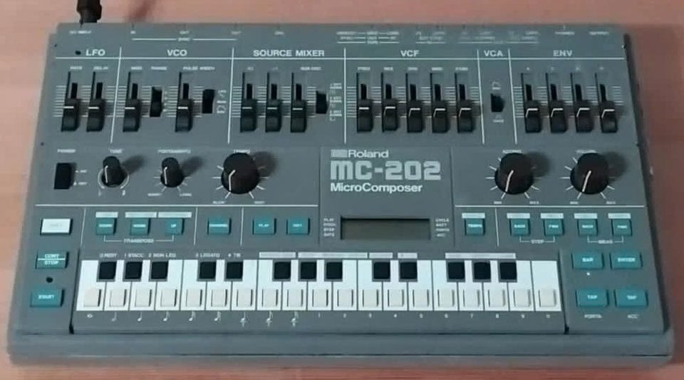 Roland MC-202, Musique & Instruments, Enlèvement ou Envoi, Utilisé, Roland