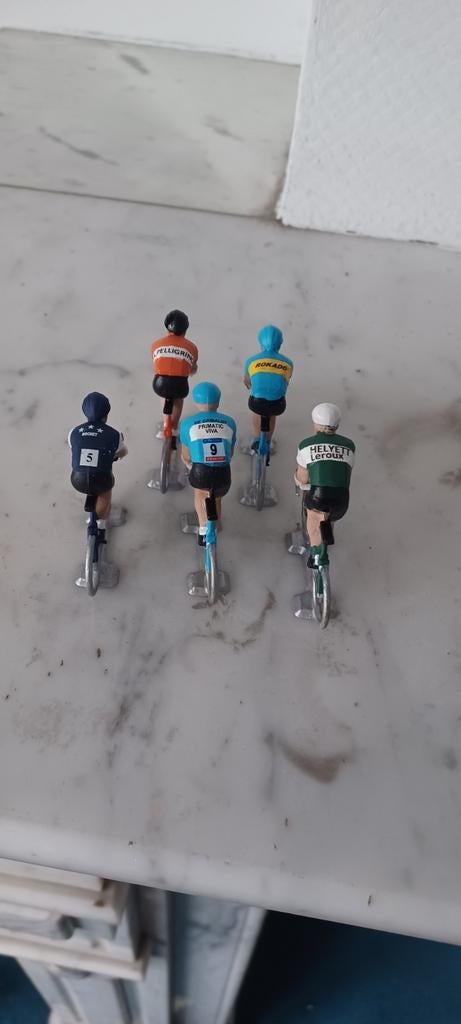 Maillots rétro pour cyclistes miniatures, Enlèvement ou Envoi