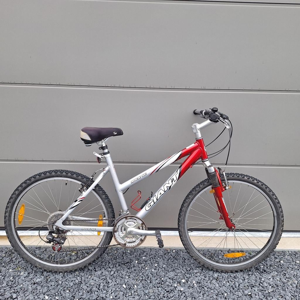 Vtt Giant femme taille S bon état général., Enlèvement, Giant
