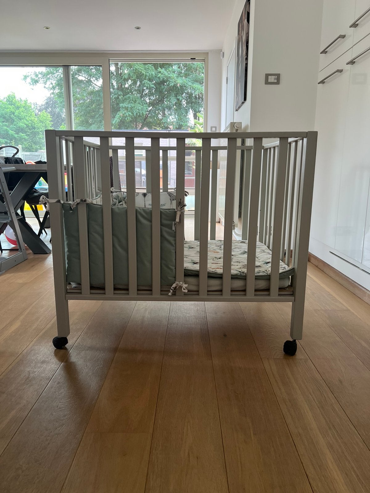 Babypark ik goede staat, proper, met zorg gebruikt. 77-97cm, Kinderen en Baby's, Babyparken, Ophalen, Gebruikt, Rechthoekig, In hoogte verstelbaar