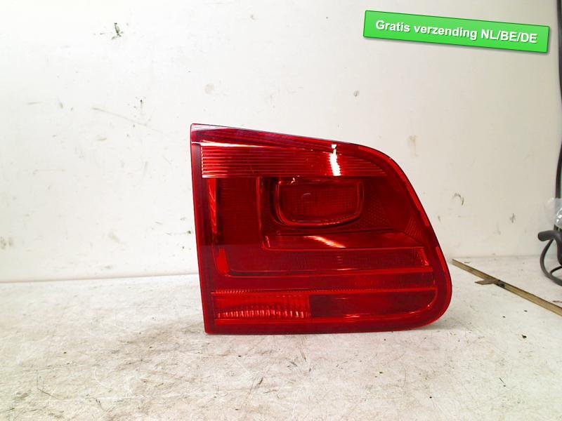 ACHTERLICHT LINKS ACHTERKLEP Tiguan (5N1 / 2) (5N0945093G), Gebruikt, De Bloemendaal 21 21
5221 EB  'S HERTOGENBOSCH, NL, Info@123Parts.nl