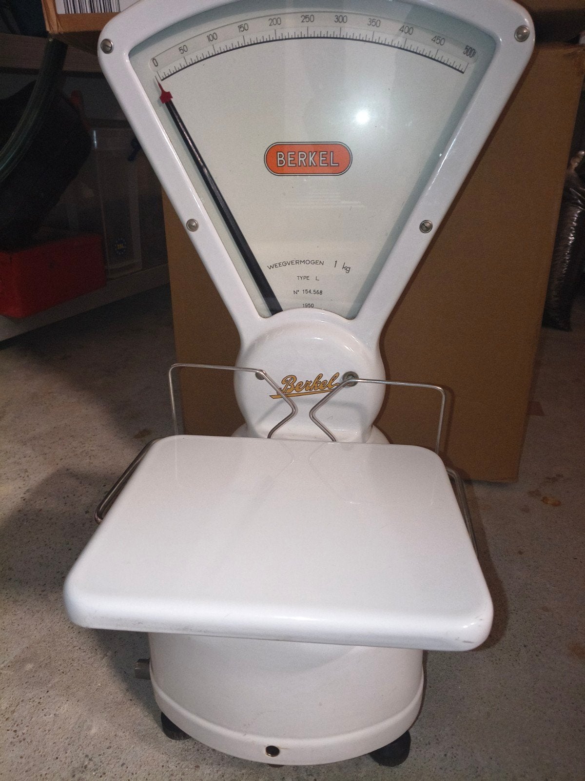 Berkel weegschaal, Ophalen