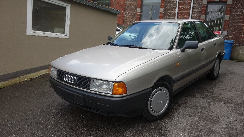 Audi 80 1.8 essence ancêtre 1988 108.000km, Stof, Overige kleuren, Overige kleuren, 5 deurs