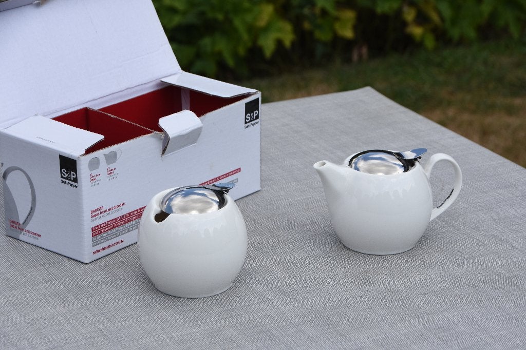 THEEPOT EN SUIKERPOT van SALT & PEPPER, Ophalen, Nieuw