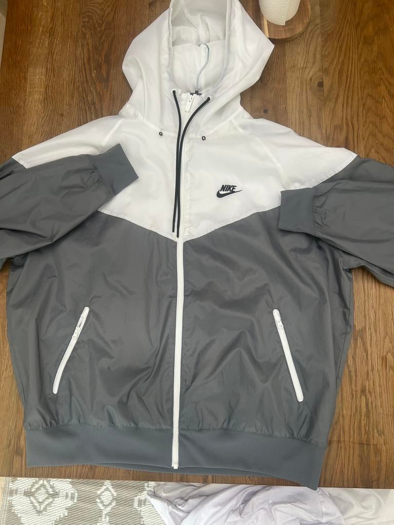 Coupe vent nike, Vêtements | Hommes, Enlèvement, Comme neuf, Blanc