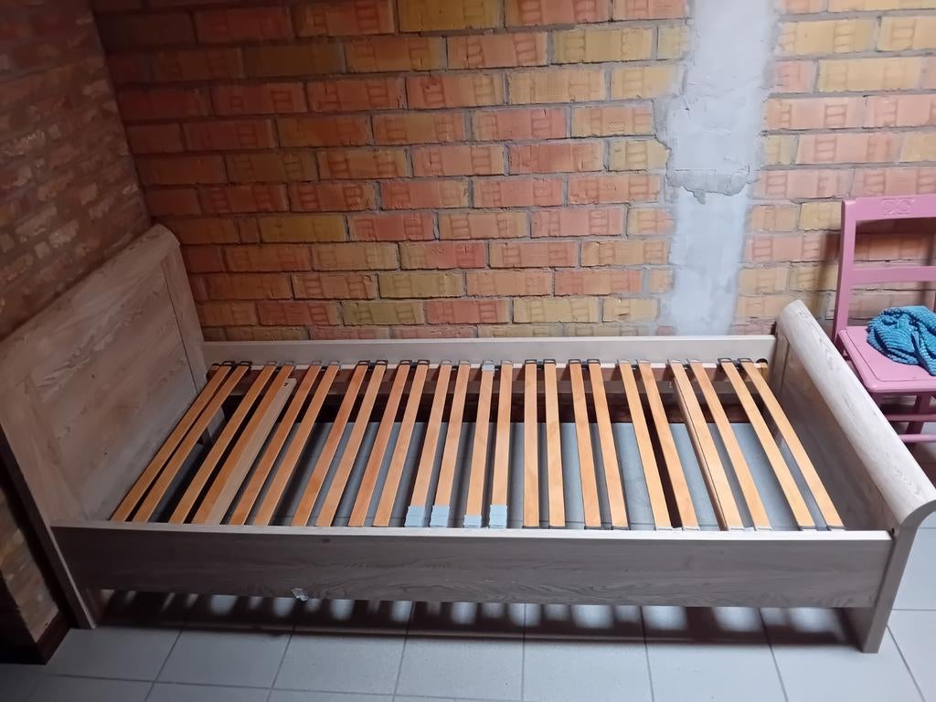 Één persoonsbed, Huis en Inrichting, Ophalen