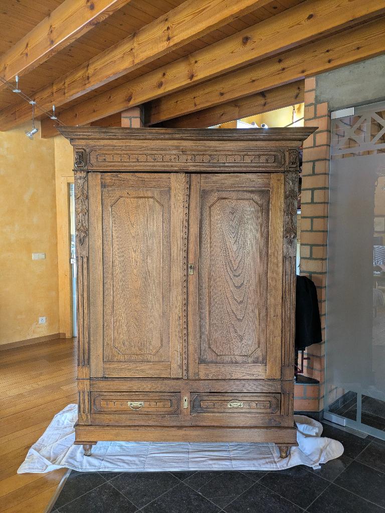 Antieke kleerkast, Antiek en Kunst, Ophalen