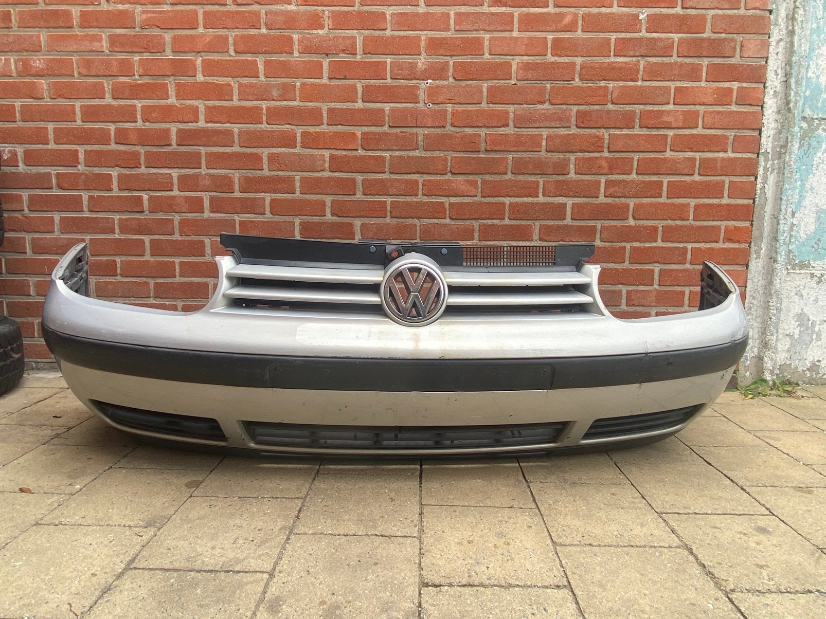 PARE-CHOCS AVANT POUR VW GOLF 4 1998/2004, Pare-chocs, Volkswagen, Enlèvement, Utilisé