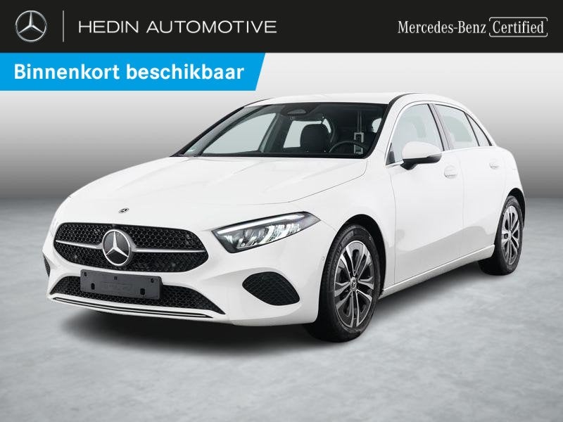 Mercedes-Benz A-Klasse 180 Hatchback Luxury Line | Smartphon, Autos, 100 kW, Achat, 1440 kg, Entreprise