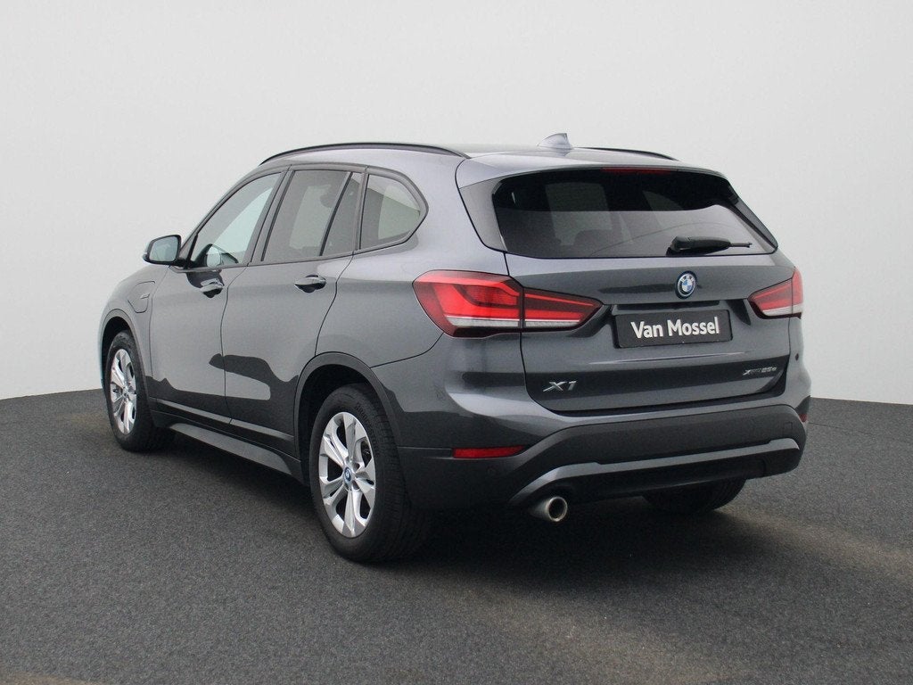 BMW X1 xDrive25e (162 kW), Auto's, Stof, Gebruikt, 1820 kg, Plug-in hybride