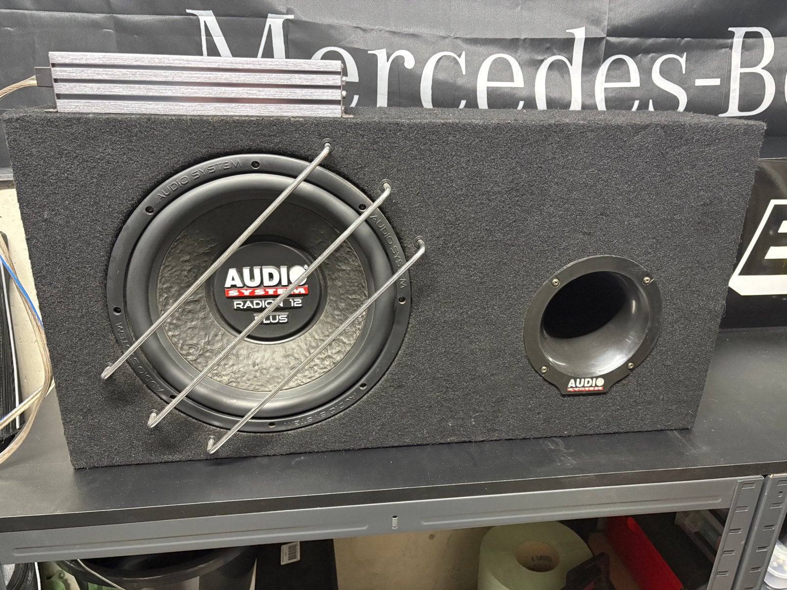 Subwoofer, versterker en kabels, Auto diversen, Autospeakers, Ophalen, Zo goed als nieuw