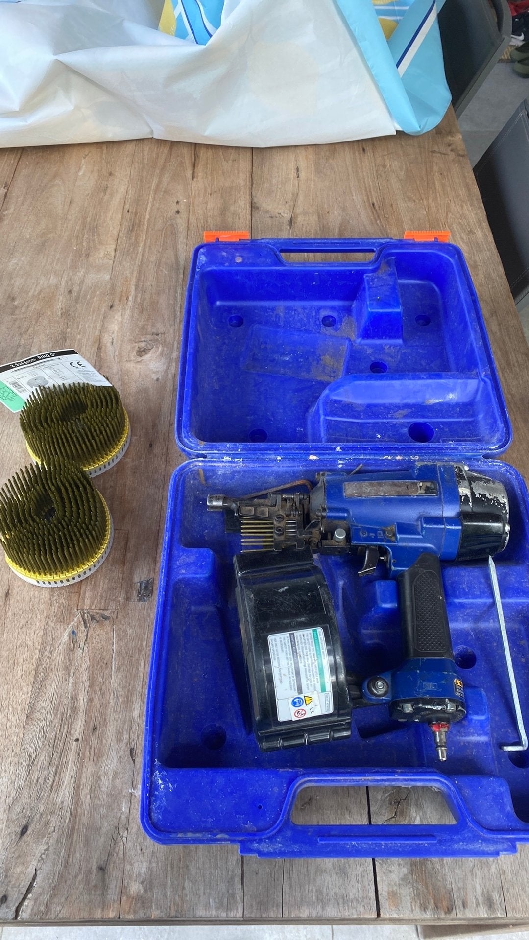 Duofast paslode spoelnagel tacker, Ophalen, Zo goed als nieuw