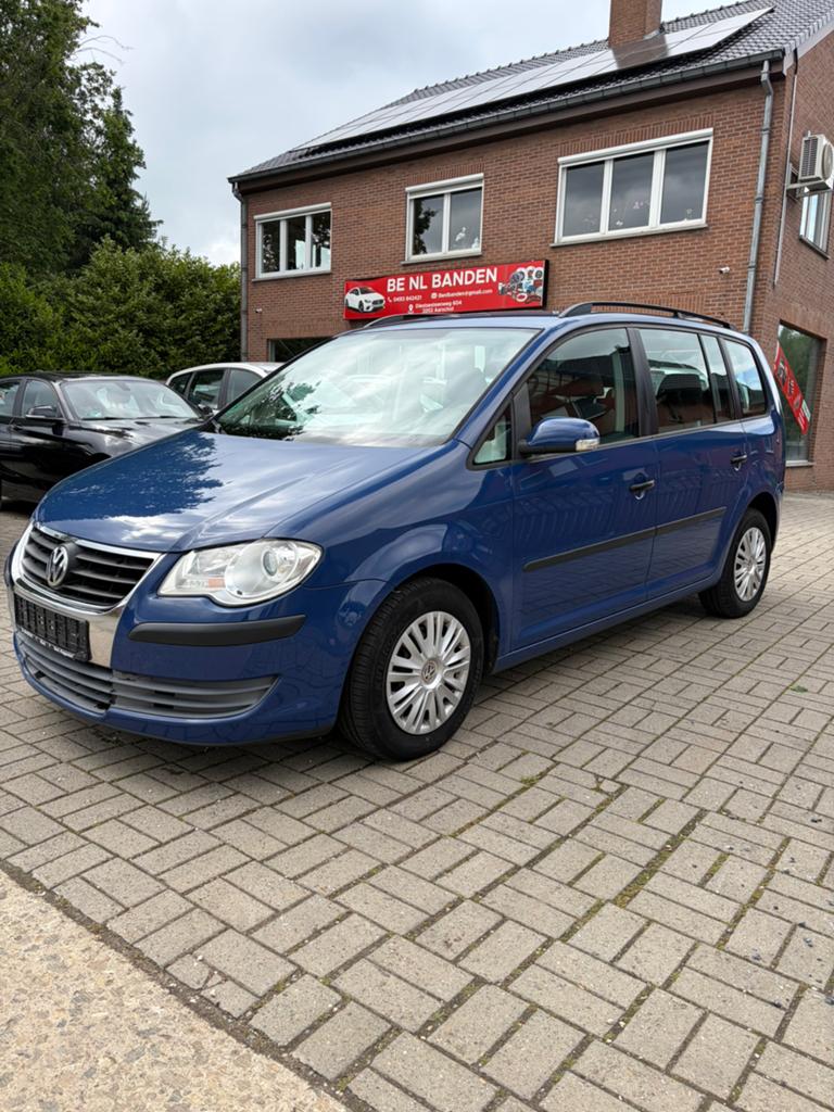 VW touran 1.6 benzine 7 plaats heel proper, Auto's, 7 zetels, Bedrijf, 5 deurs, Touran