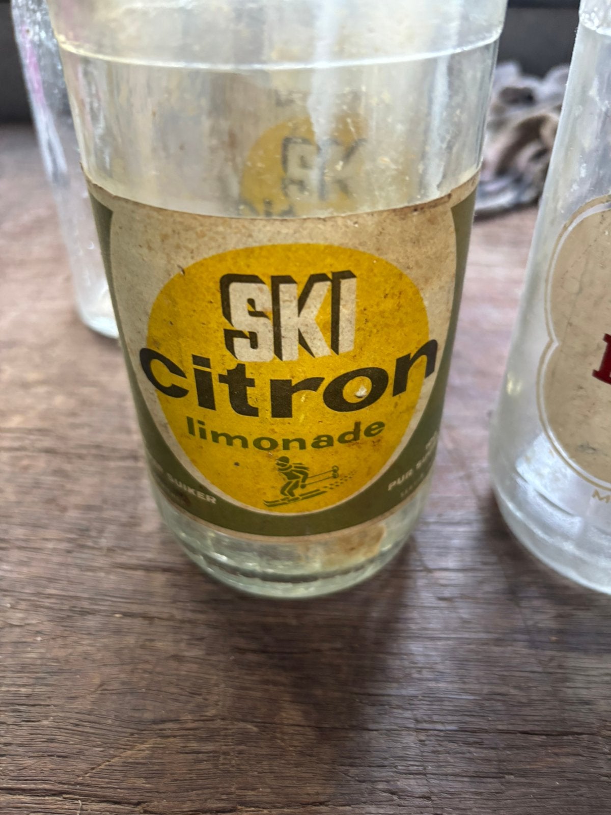 SKI citron limonade, Enlèvement, Utilisé, Verre à soda