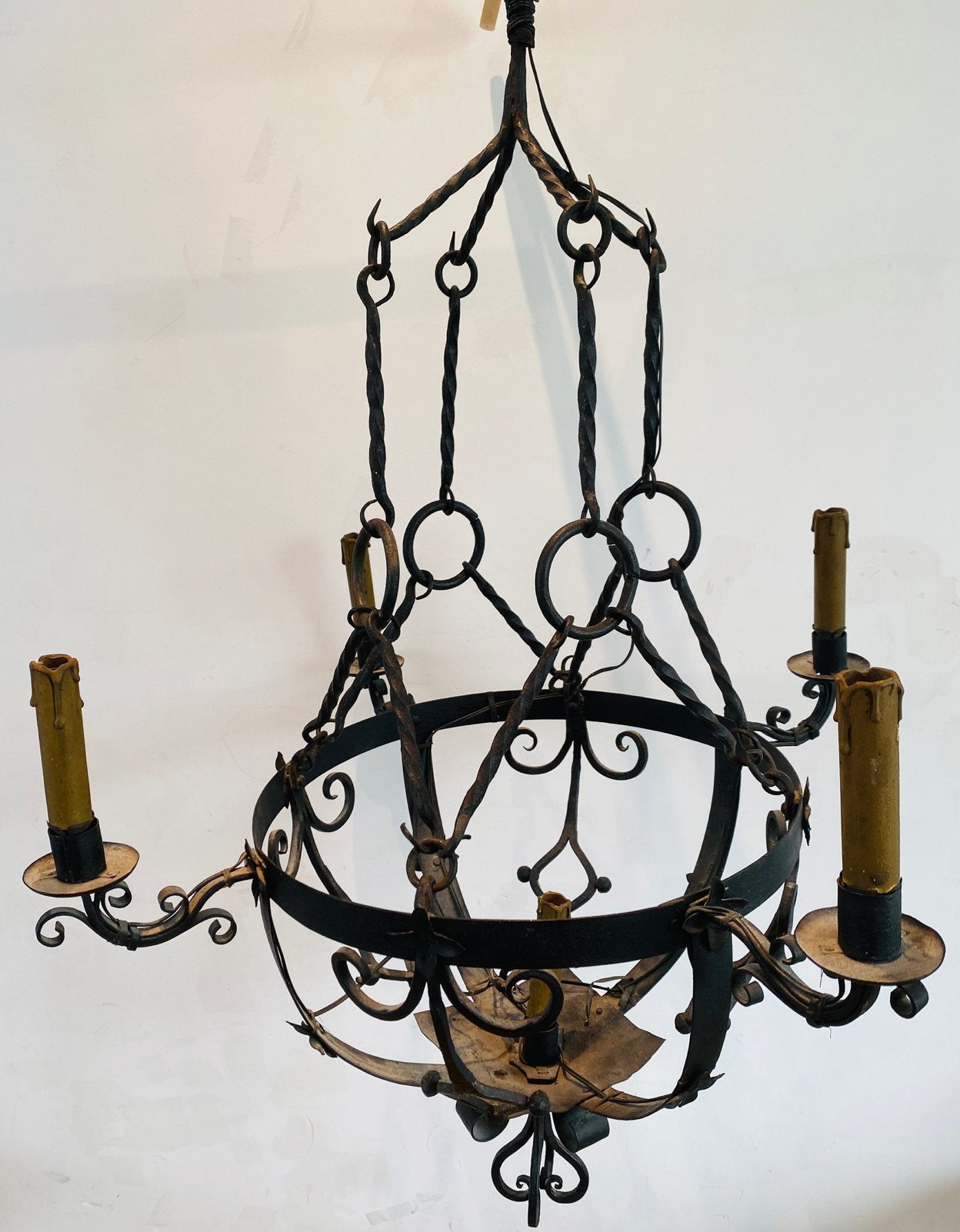 Grand lustre rustique en fer forgé - Style Médiéval/Gothique, Maison & Meubles, Lampes | Lustres, Enlèvement, Utilisé, Médiéval/Gothique