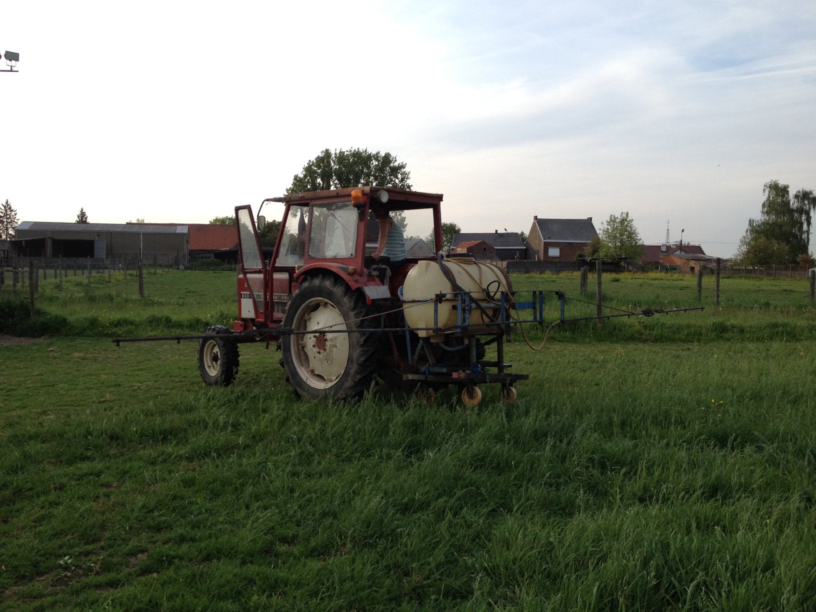 Landbouwspuit / veldspuit met brede sproeiboom, Articles professionnels, Enlèvement