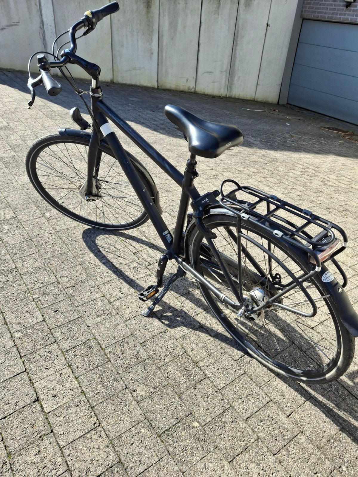 Giant stadsfiets heren. Kleur: zwart. 7 versnellingen. maat, Ophalen, Gebruikt, Versnellingen, Giant