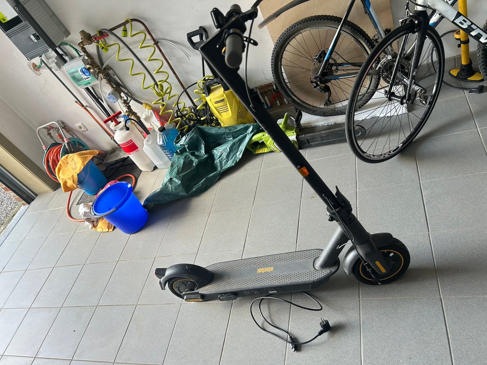 Trotinette electrique ninebot segway G30 II, Enlèvement ou Envoi, Utilisé