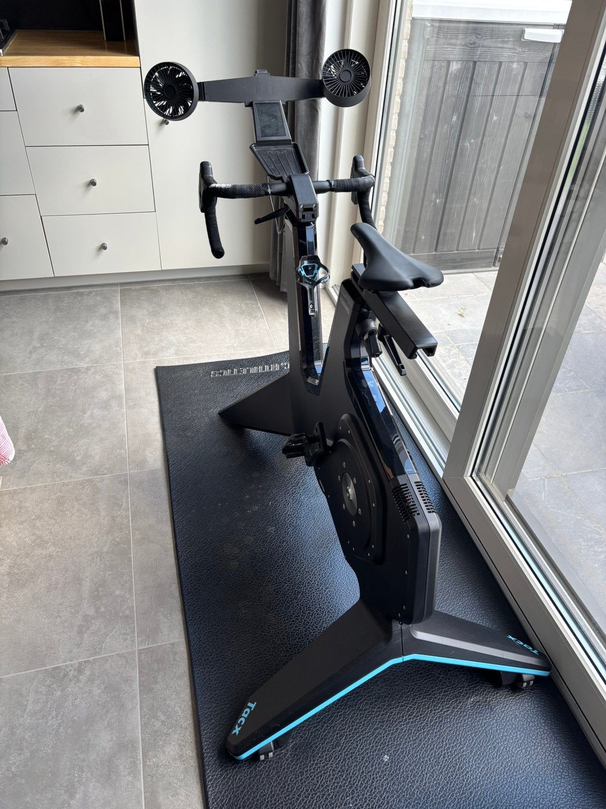 Tacx NEO Bike Smart T8000 – Garmin, Enlèvement, Utilisé