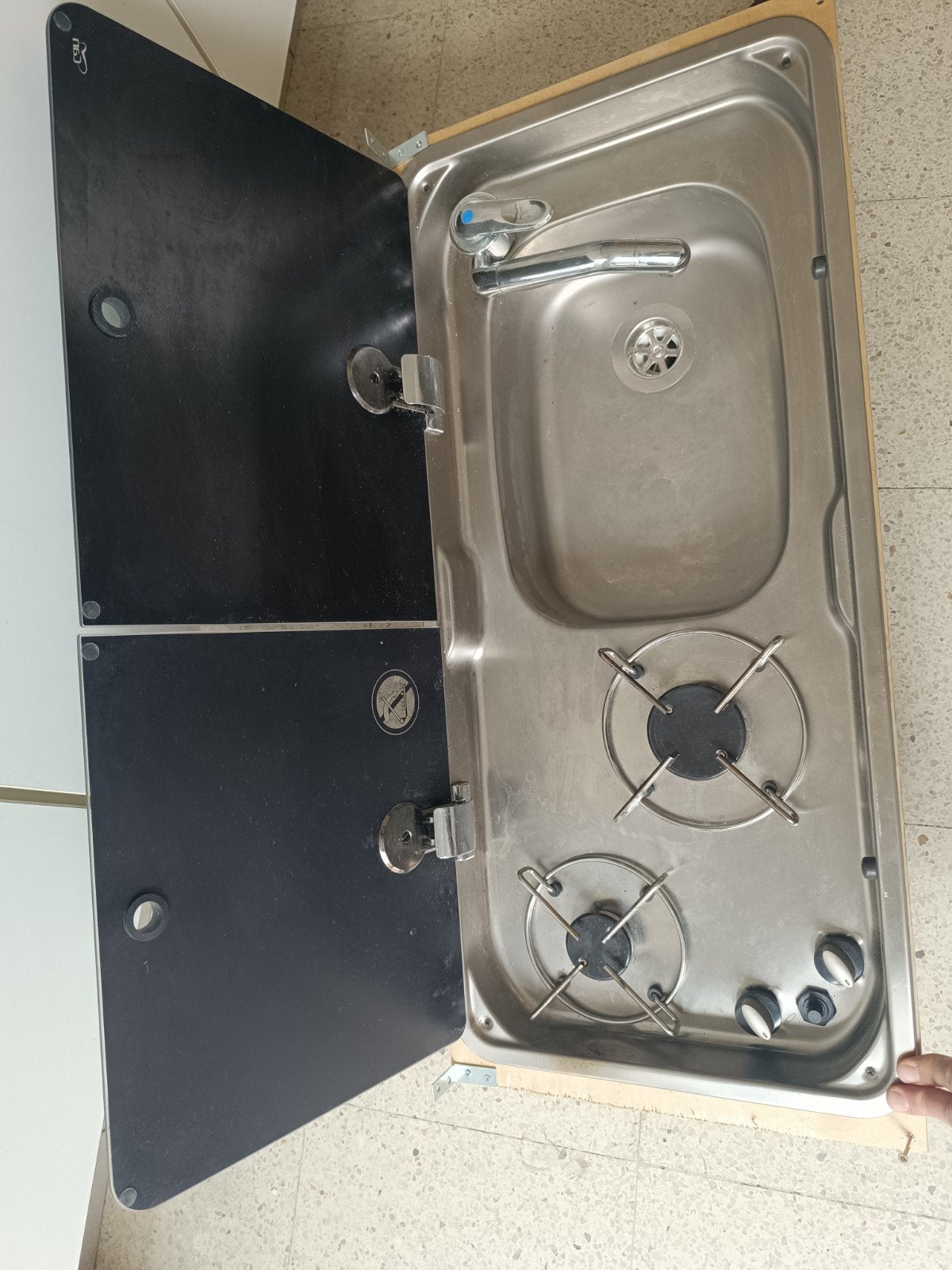 Kook spoel combinatie camper, Ophalen