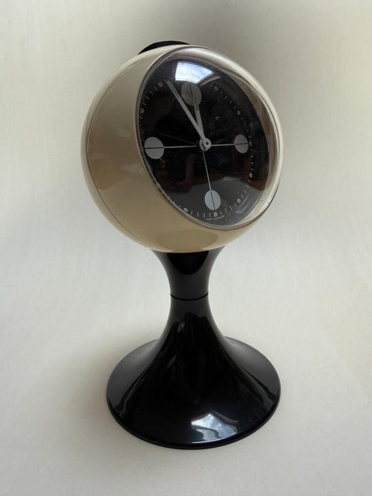 Space Age Blessing alarmklok uit de 70s, Huis en Inrichting, Woonaccessoires | Klokken, Ophalen of Verzenden, Gebruikt, Analoog