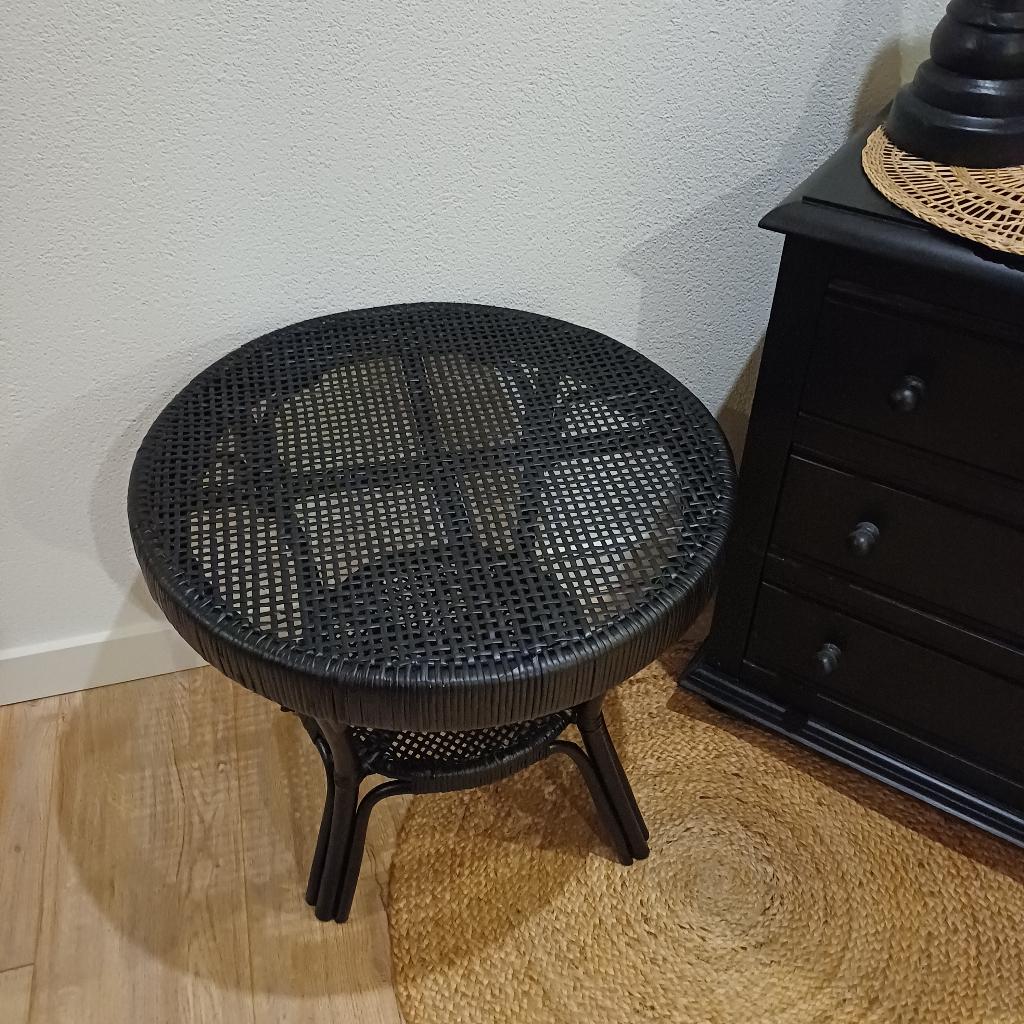 rotan tafeltje, zwart, Huis en Inrichting, Ophalen, Zo goed als nieuw, Overige materialen