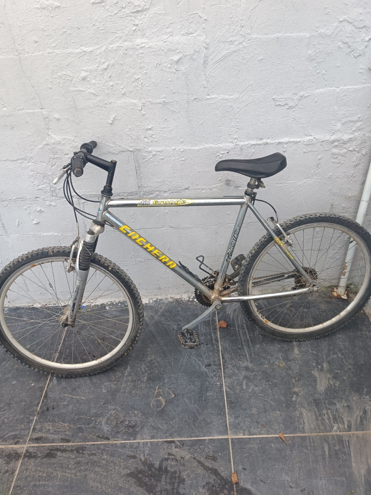 Cachera-fiets, Fietsen en Brommers, Fietsen | Heren | Sportfietsen en Toerfietsen, Overige merken, 28 inch, Vering, 10 tot 15 versnellingen