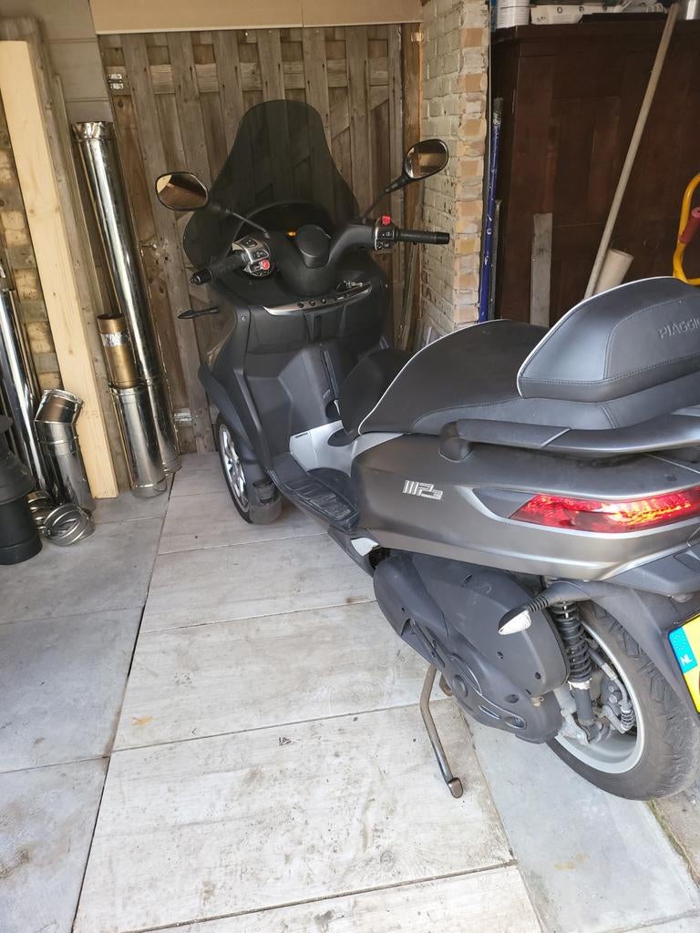 Te koop mooie MP3 500 IE, Scooter, Gebruikt, LED Verlichting, Particulier