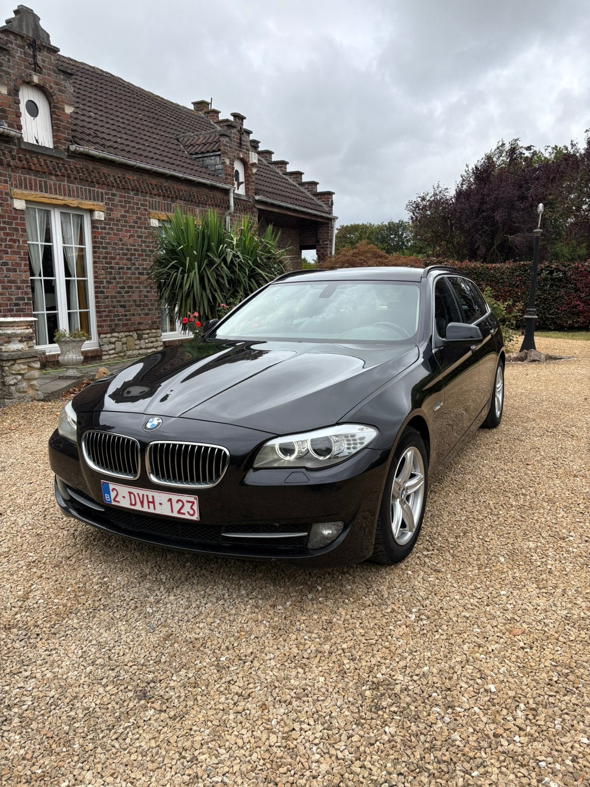 BMW 520d marchands, Auto's, BMW, Particulier, 5 Reeks, Diesel, Euro 5, Berline, 5 deurs, Automaat, Zwart, Zwart, Leder, Achterwielaandrijving