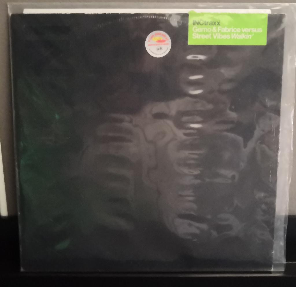 Gemo et Fabrice contre Streetvibes — Walkin' 12", 12 pouces, Enlèvement ou Envoi, Housse de protection extérieure, 2000 - 2009