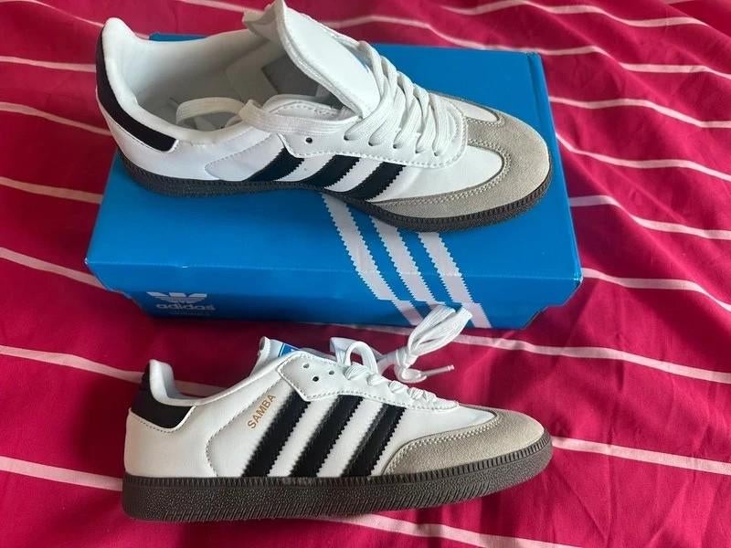 Adidas Originals Samba Wit Maat 42, Kleding | Heren, Schoenen, Verzenden, Wit, Nieuw, Adidas