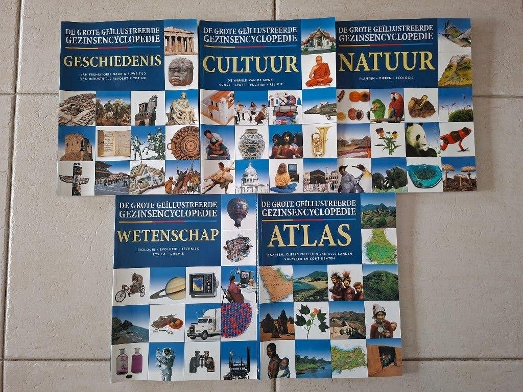 De grote geïllustreerde gezinsencyclopedie, Ophalen, Zo goed als nieuw, Complete serie