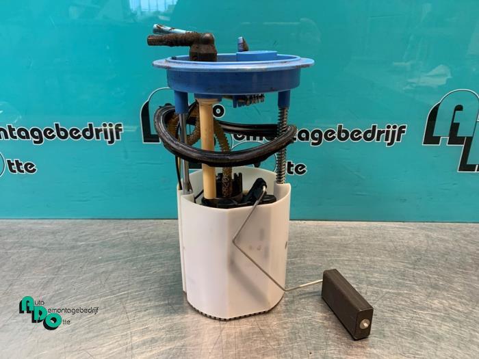 Brandstofpomp Elektrisch van een Volkswagen Golf (Golf 09-), Auto-onderdelen, Gebruikt, -, Volkswagen, -