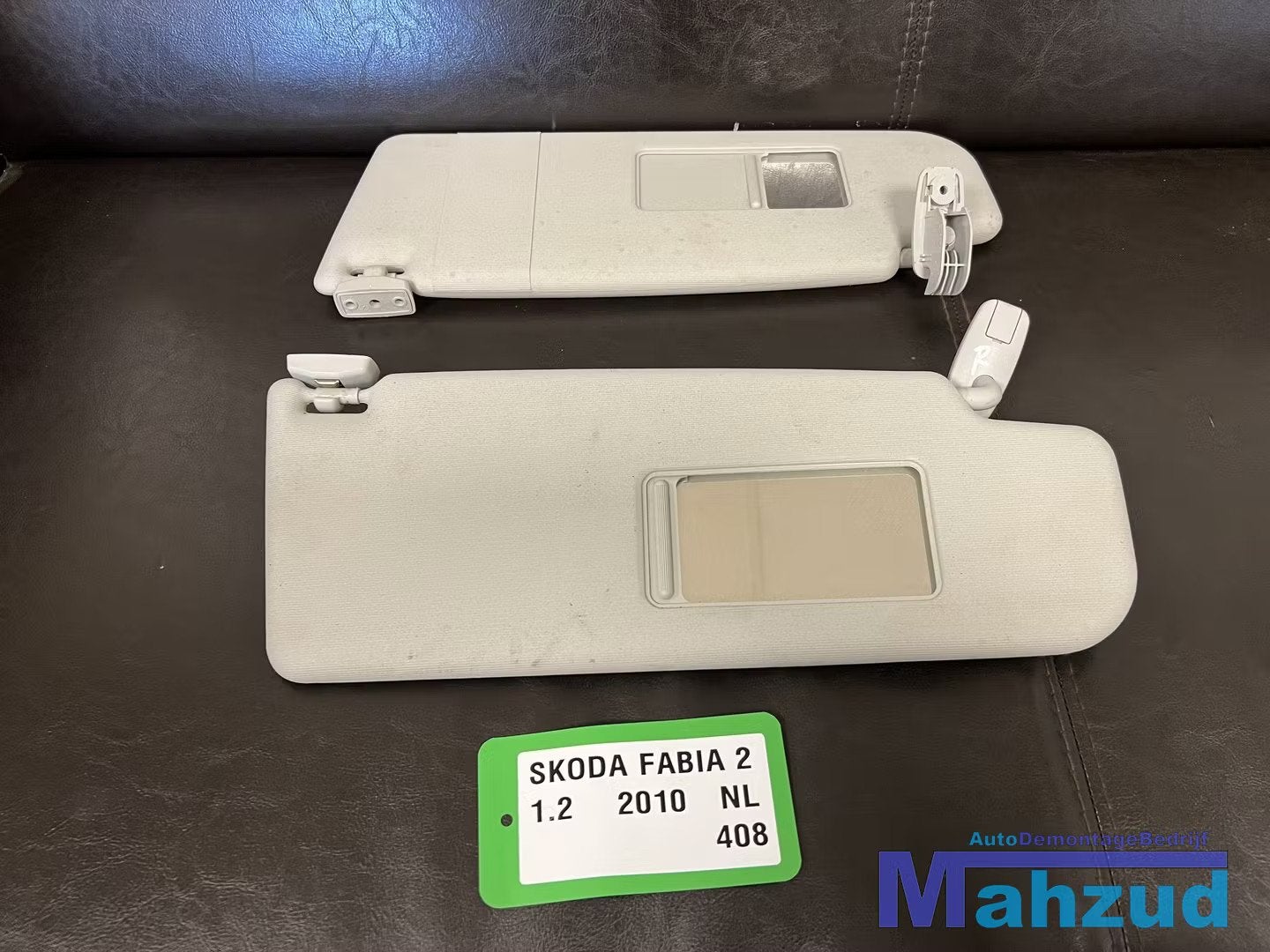 SKODA FABIA 2 Links rechts zonneklep 2006-2014, Infoline@skoda-auto.cz, Tr. Vaclava Klementa 869
293 01  Mlada Boleslav, CZ, Utilisé
