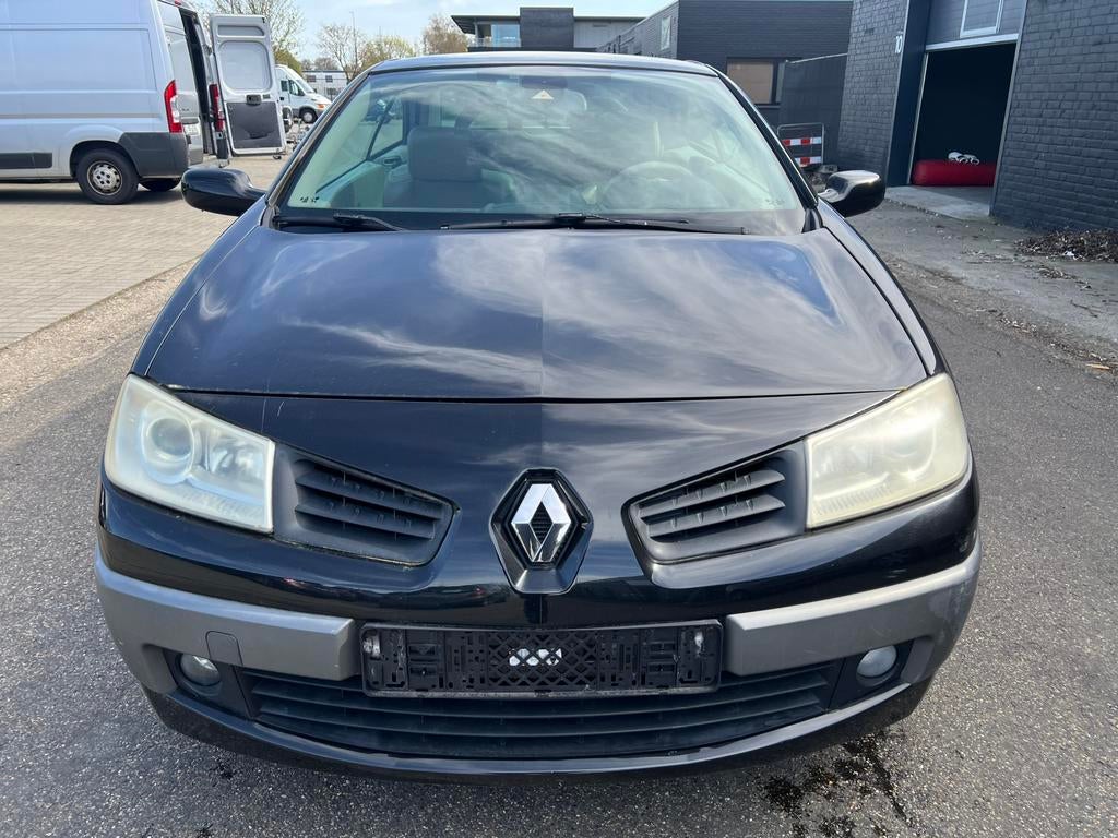 Renault Megane benzine automaatprobleem, Autos, Achat, Entreprise, Cabriolet, Automatique