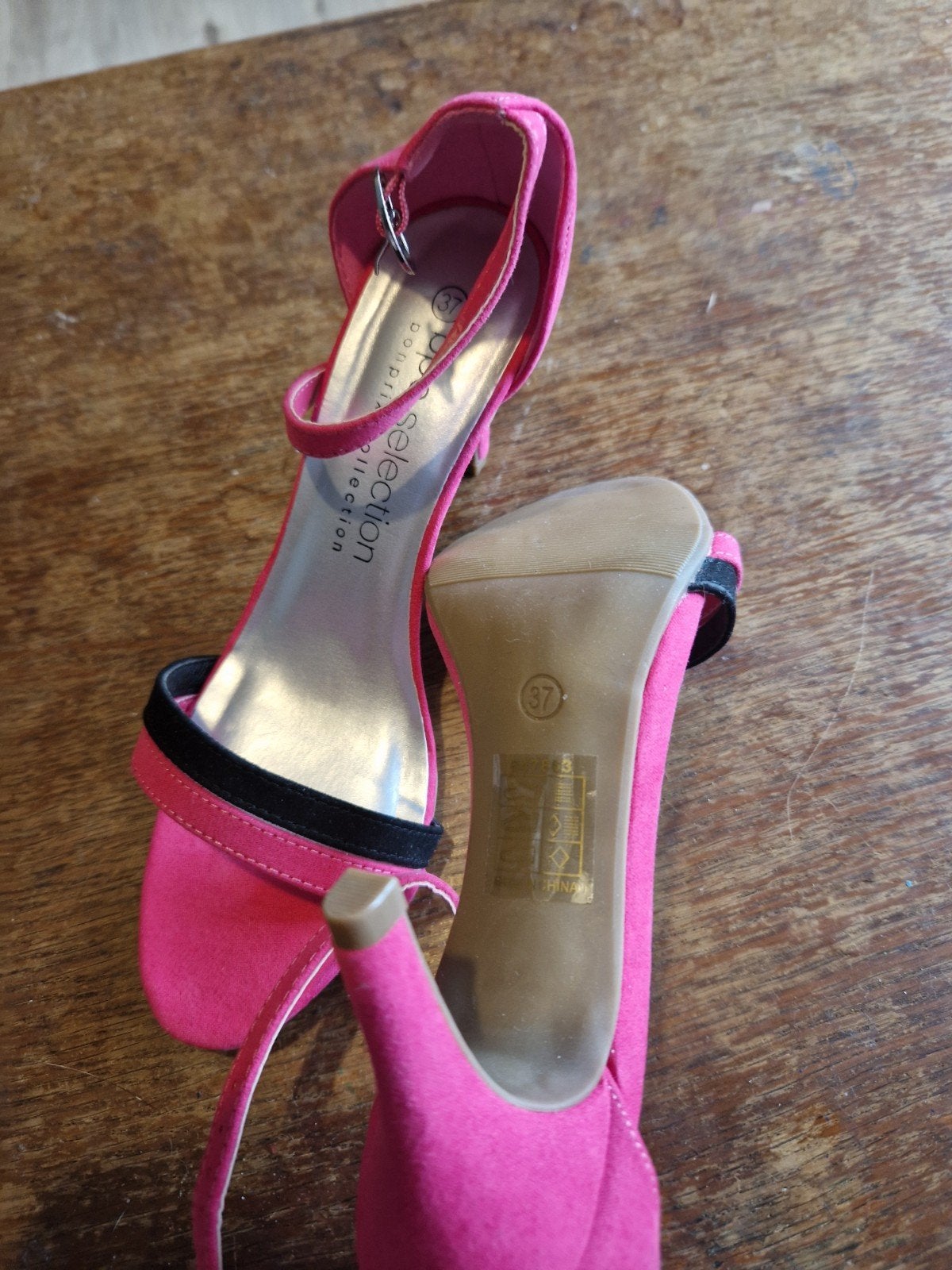 chaussure femme, Kinderen en Baby's, Kinderkleding | Kinder-zwemkleding, Ophalen