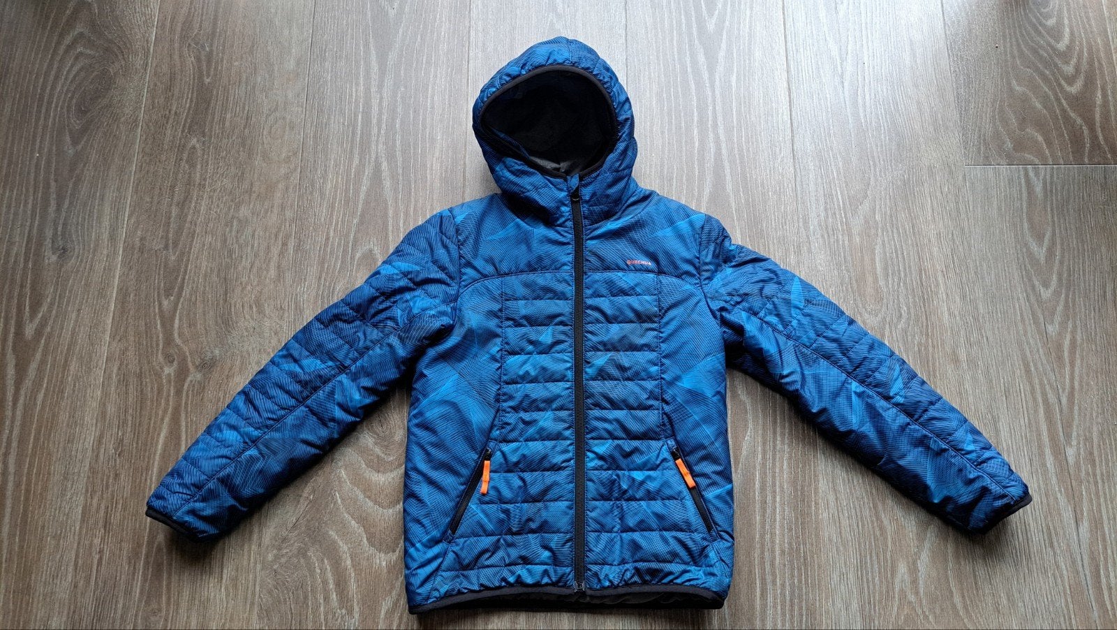 Herfst of winterjas met kap, maat 140-146 of 10-11 jaar., Jongen of Meisje, Ophalen of Verzenden, Zo goed als nieuw, Quechua, Decathlon