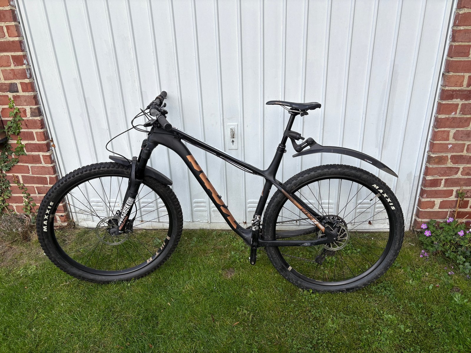 Kona honzo cr trail (carbon) XL, Vélos & Vélomoteurs, Autres marques, Enlèvement, Utilisé, Hommes