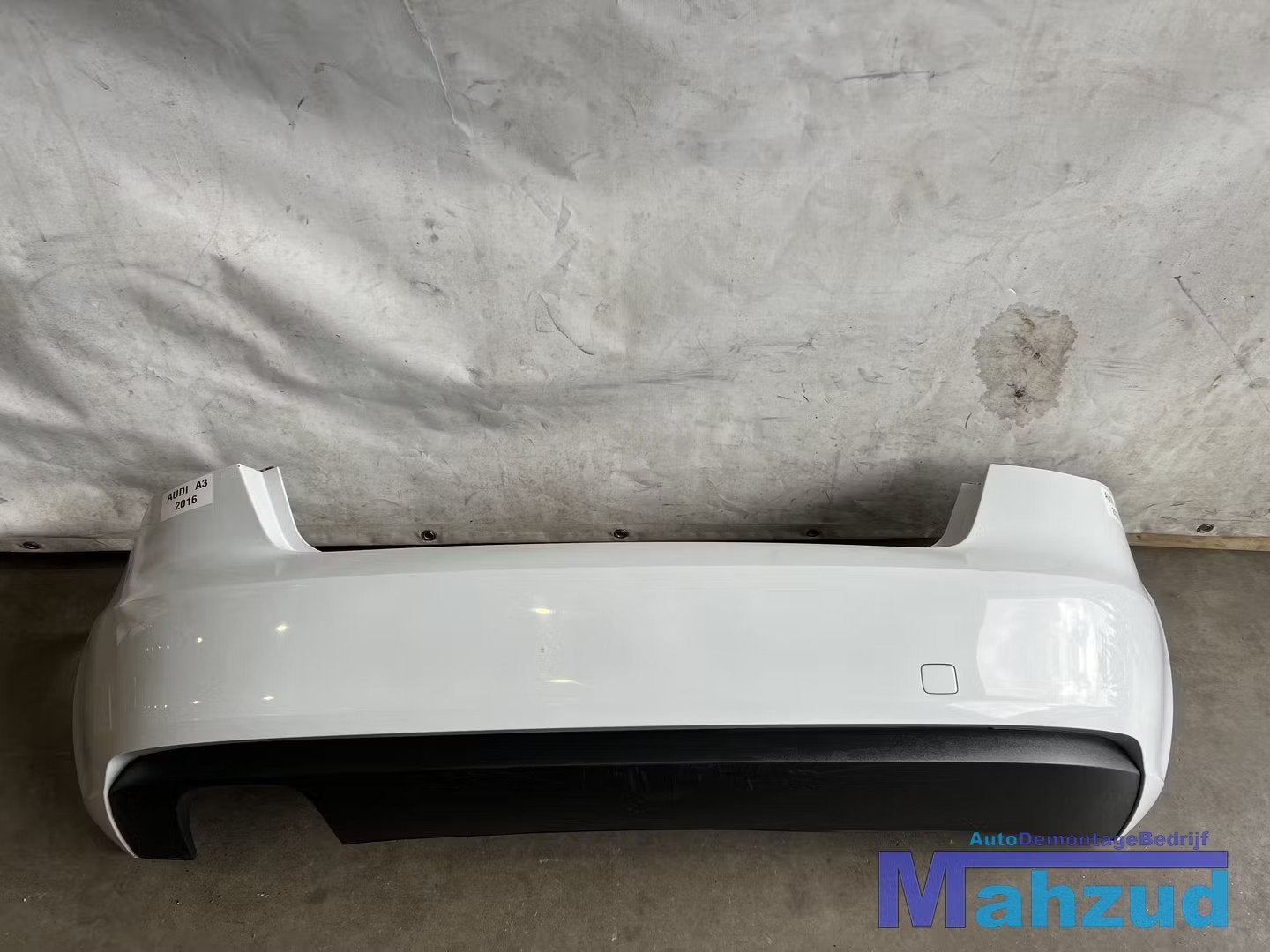 AUDI A3 8V 8V1 Hatchback wit achterbumper 2012-2020, Arrière, Pare-chocs, AUDI AG, Auto-Union-Strasse 1
85045  Ingolstadt, DE