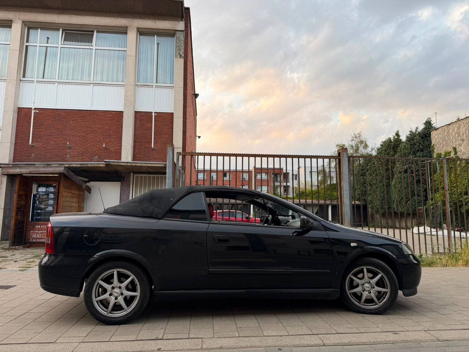 Opel astra 2002, Autos, Opel, Cuir, Cabriolet, Boîte manuelle, Entretenue par le concessionnaire