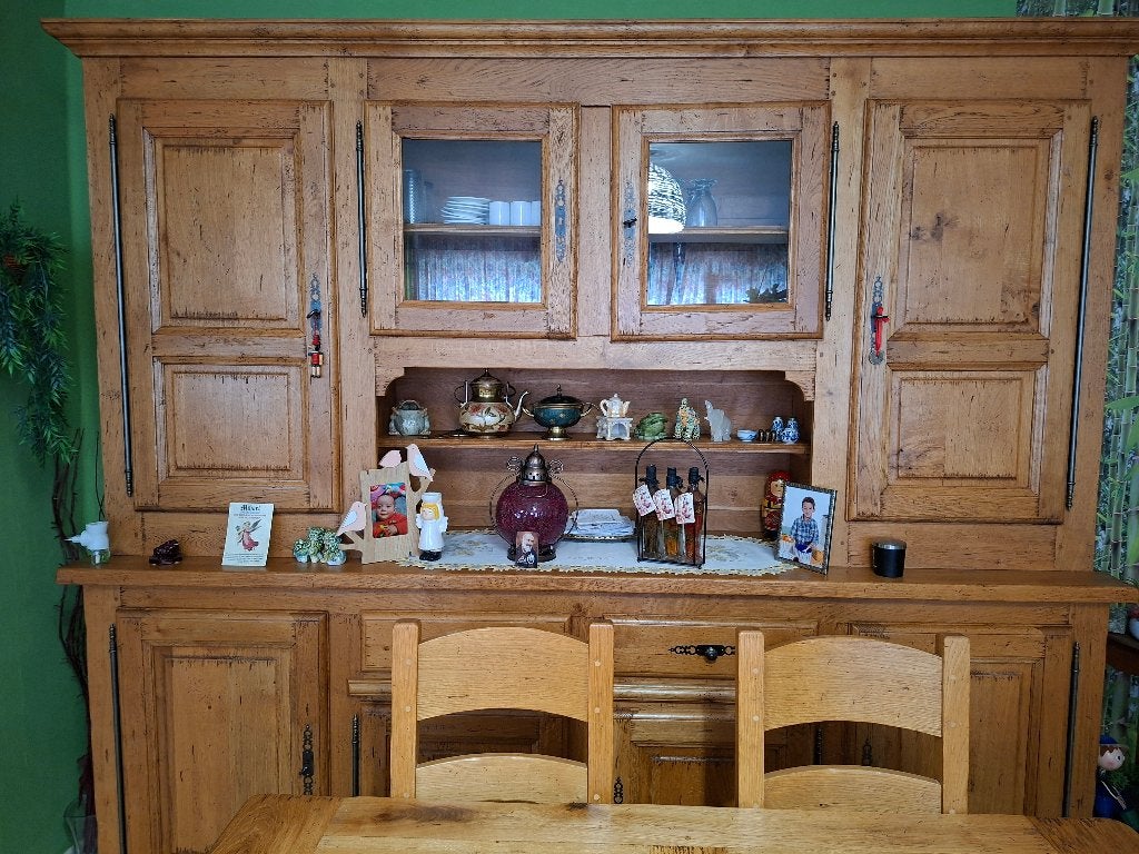 Meubles salle à manger en chêne massif état neuf, Maison & Meubles, Chêne, 200 cm ou plus, Avec tablette(s), Comme neuf