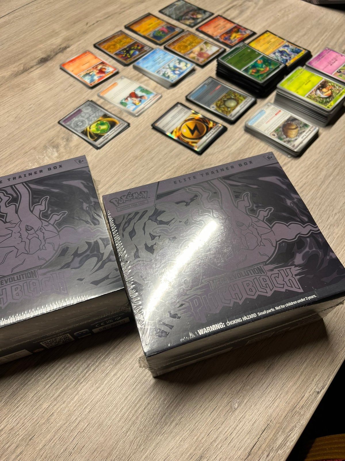 Pitch Black ETB te koop 2400 Mol, Enlèvement, Comme neuf