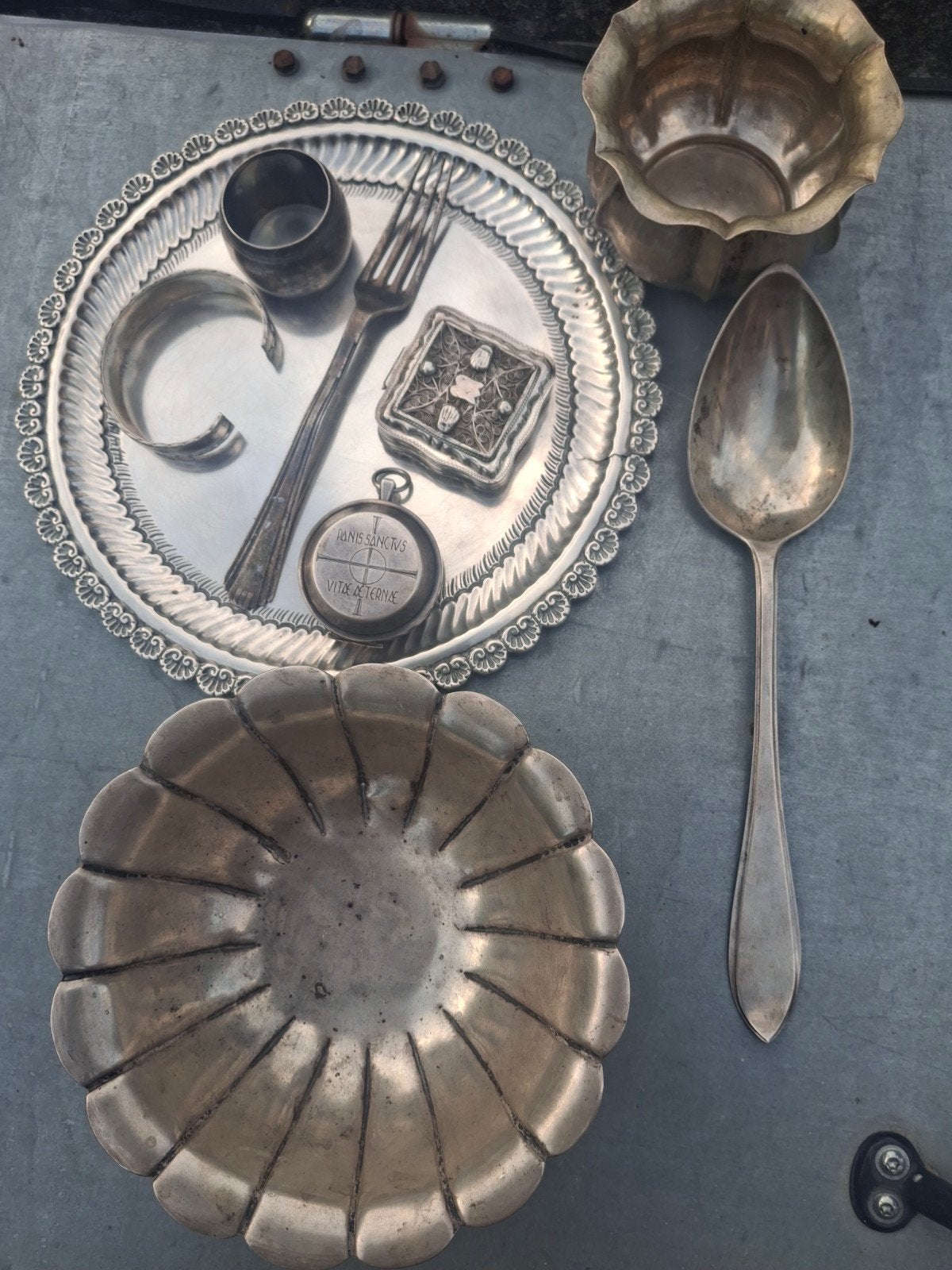 collection d'objets en argent, Enlèvement ou Envoi, Argent