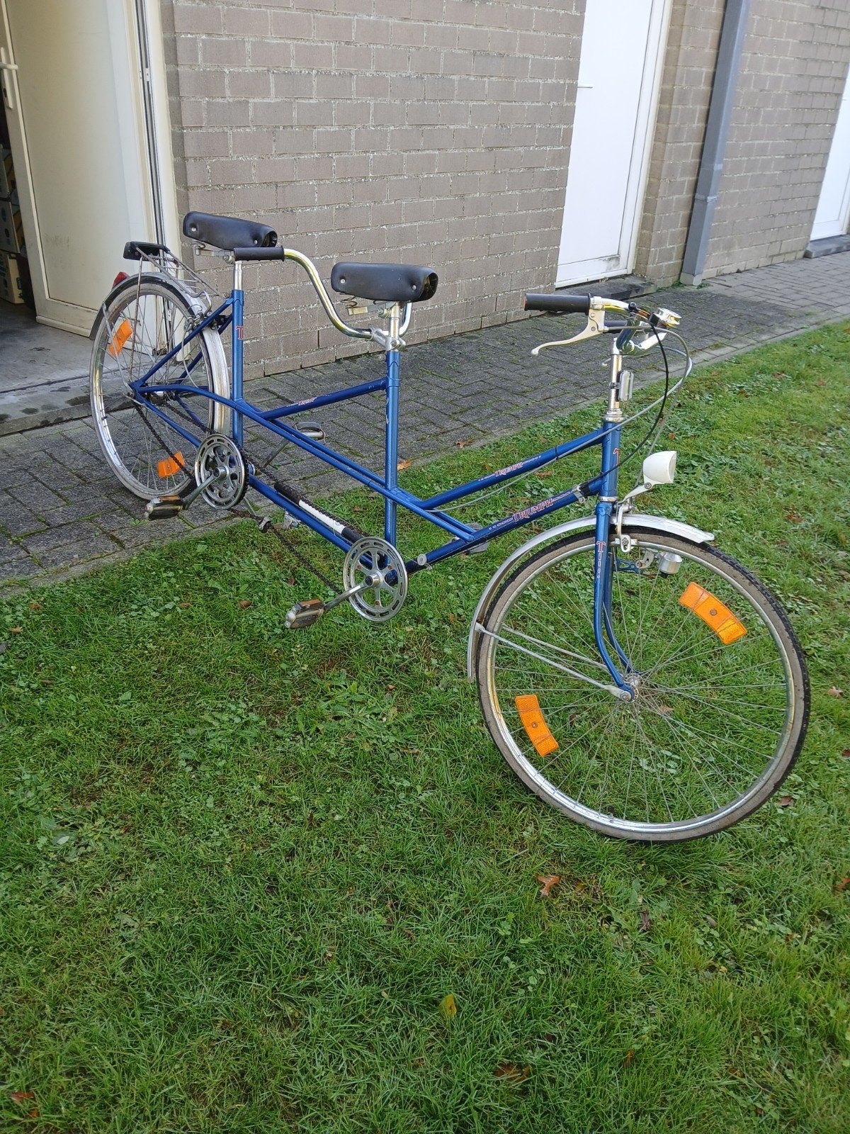 tandem triumph voor opmaak prijs kan overeen gekomen worden, Ophalen