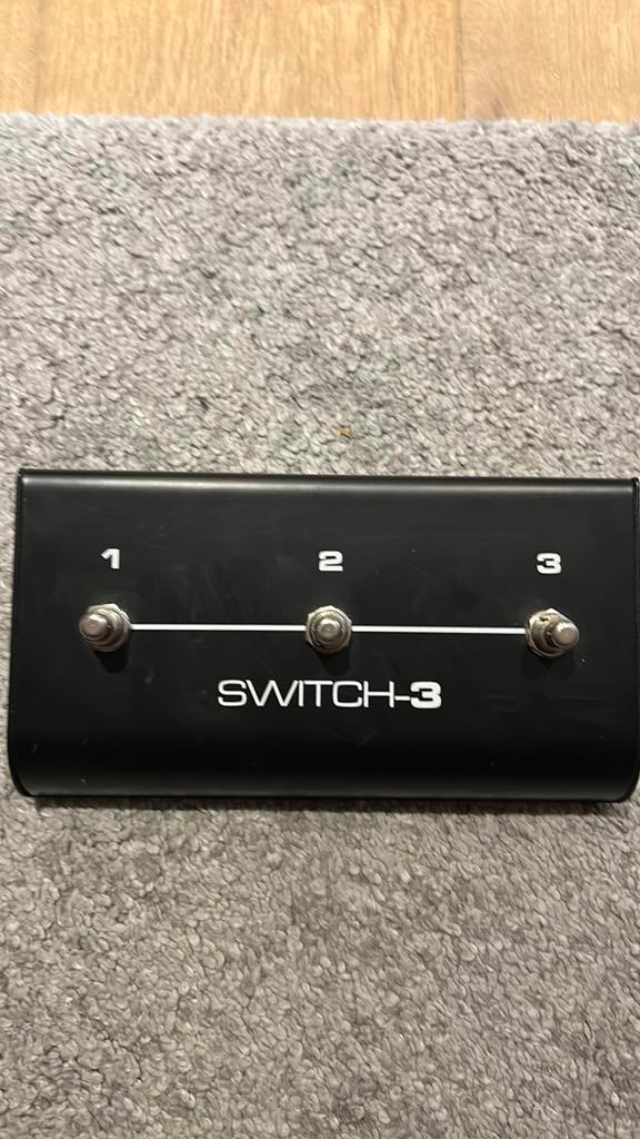 TC-Helicon Switch-3 footswitch, Musique & Instruments, Effets, Enlèvement ou Envoi, Comme neuf