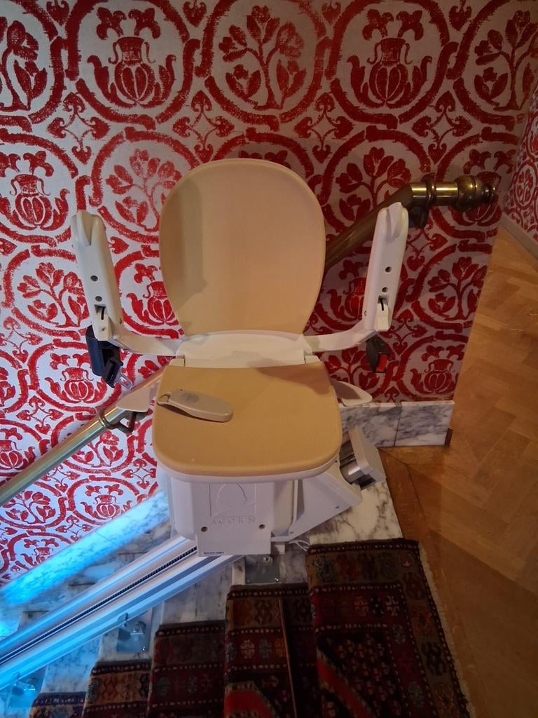 Traplift weinig gebruikt, Enlèvement