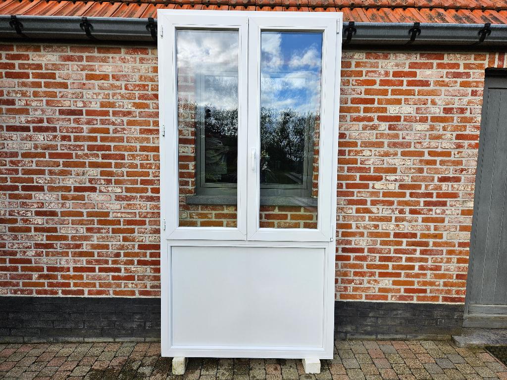 6 Verschillende Prachtige ramen , 150 euro/stuk !!, Ophalen, Zo goed als nieuw, Gevelraam of Ruit, Dubbelglas